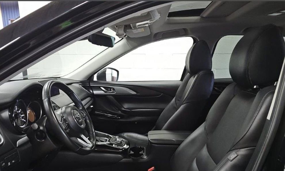 Used 2023 MAZDA CX-9 Touring Plus image 5