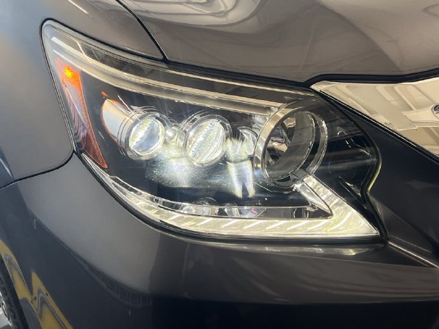 Used 2018 Lexus GX 460 w/ Navigation Package AWD/4WD image 14