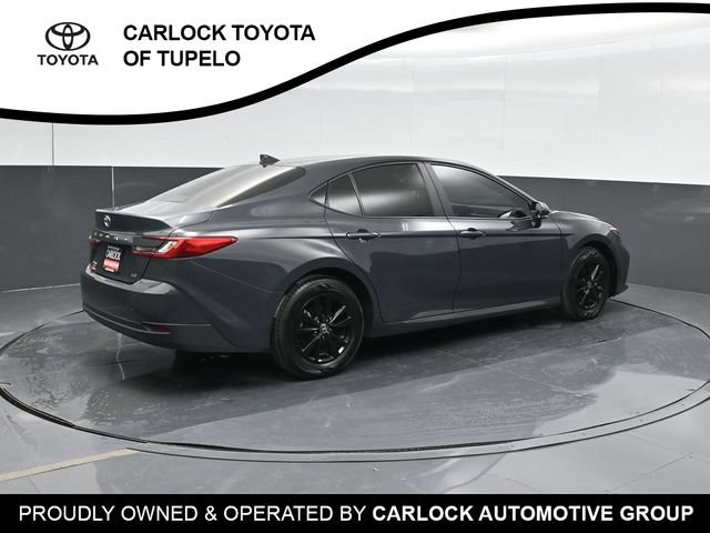 Used 2025 Toyota Camry LE FWD image 3