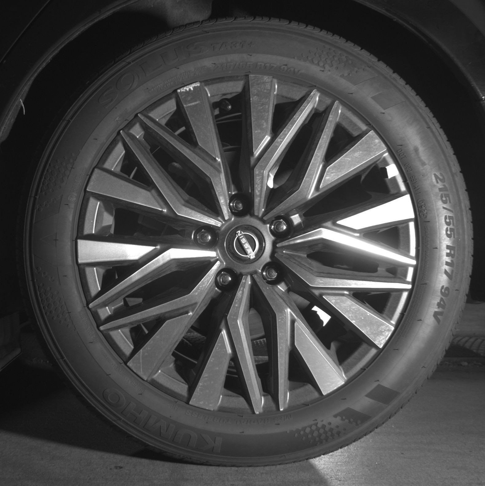 Used 2025 Nissan Altima 2.5 SV FWD image 16
