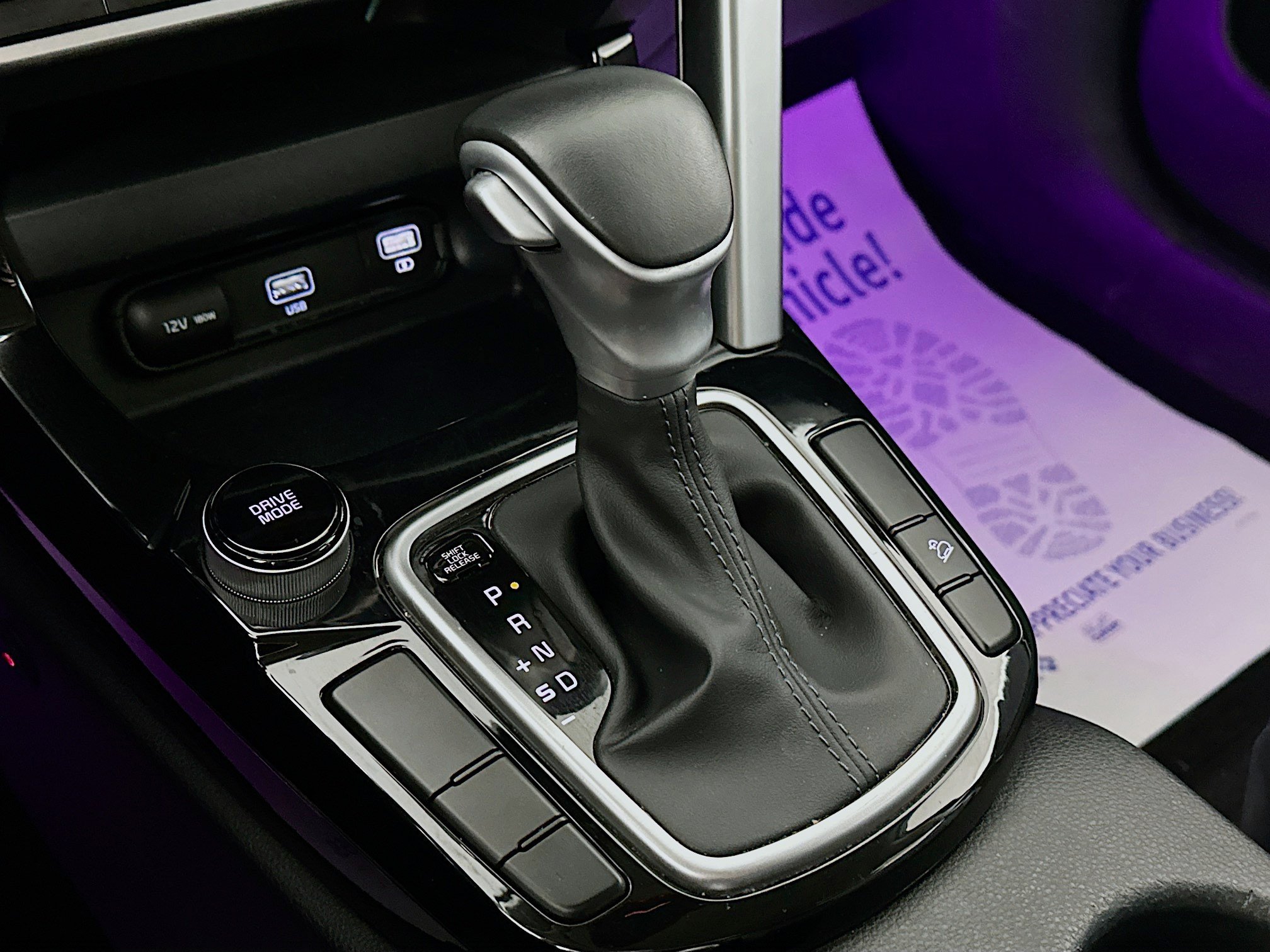 Certified 2023 Kia Seltos S w/ Navigation Package FWD image 17