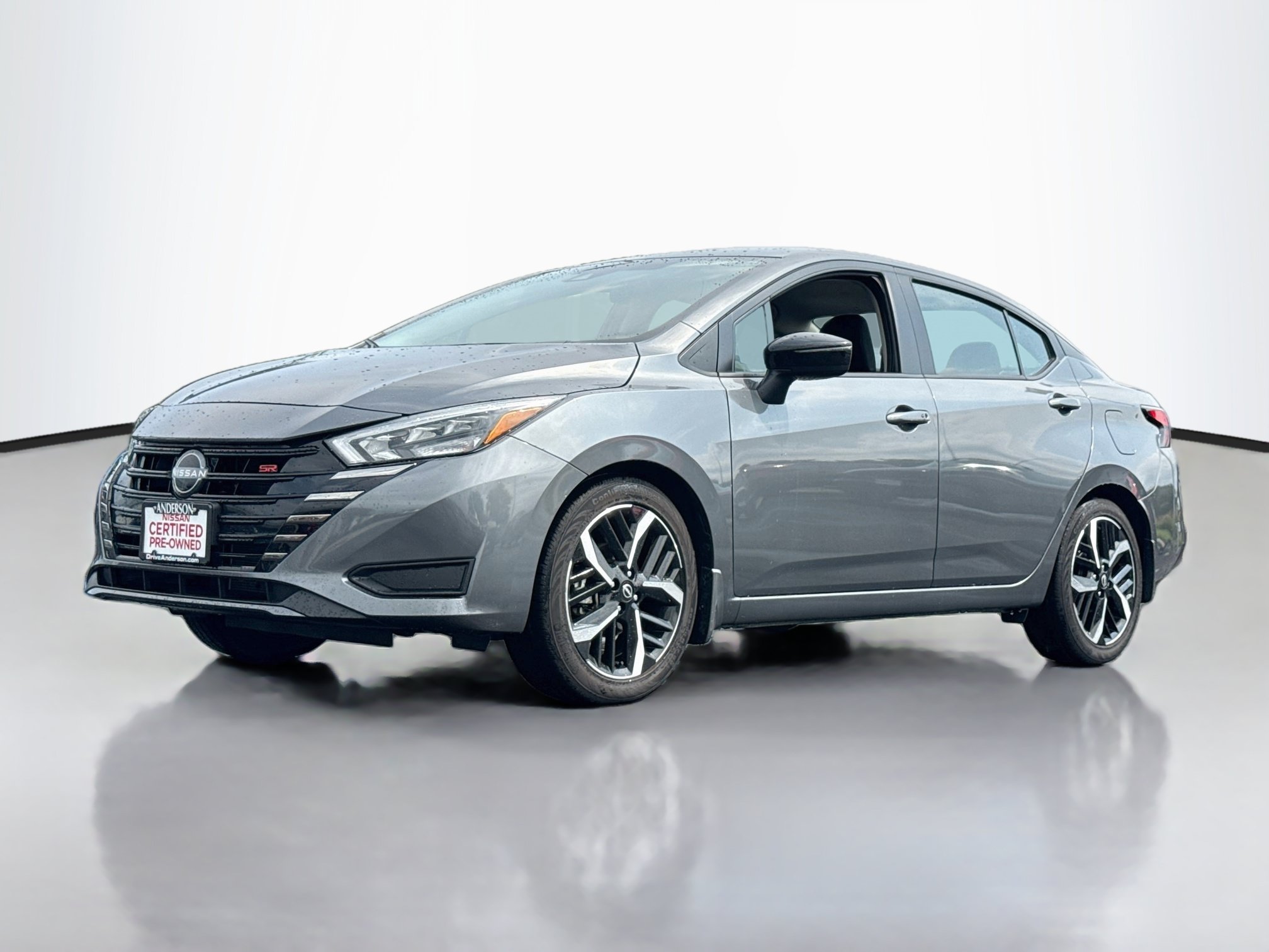 Certified 2024 Nissan Versa SR w/ Trunk Package FWD image 3