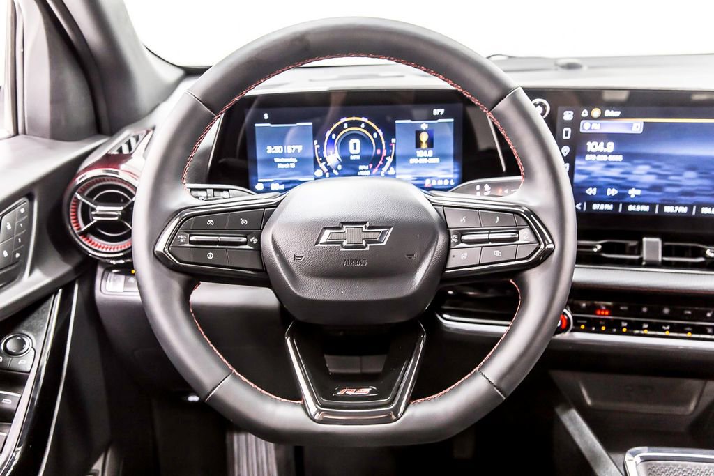 Used 2026 Chevrolet Equinox RS w/ Convenience Package III image 18