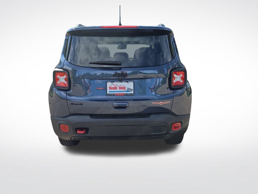 Used 2023 Jeep Renegade Trailhawk w/ Sun/Sound Group AWD/4WD image 4
