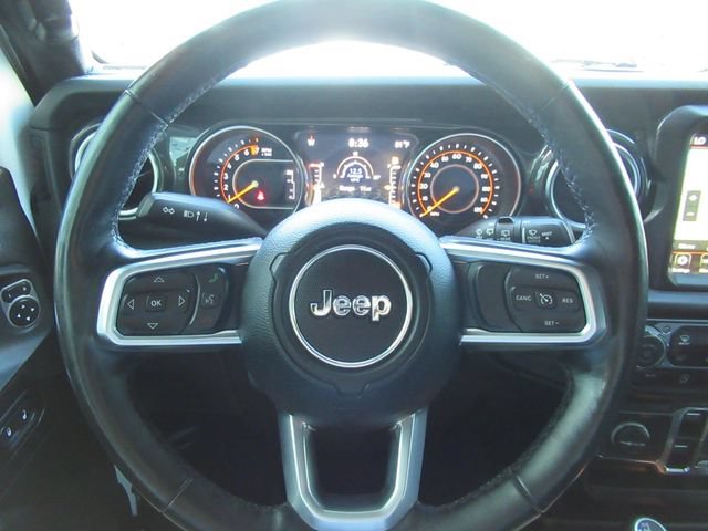 Used 2019 Jeep Wrangler Unlimited Sahara AWD/4WD image 23