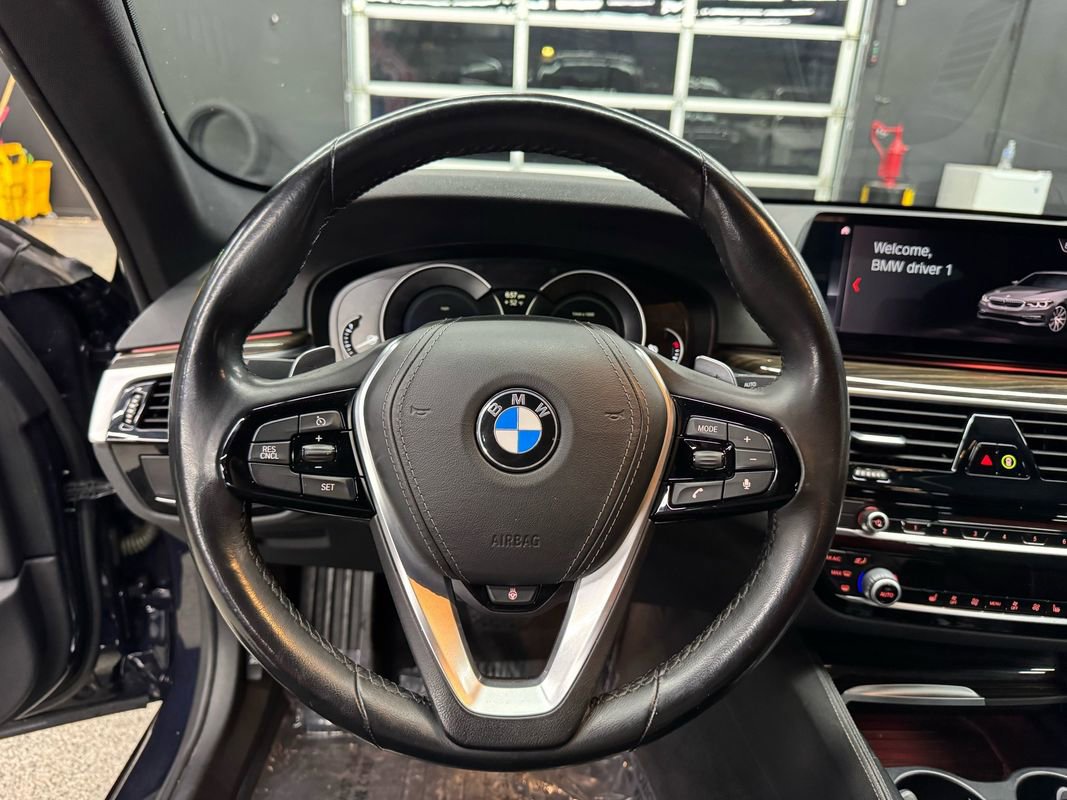 Used 2019 BMW 540i xDrive w/ Convenience Package image 22