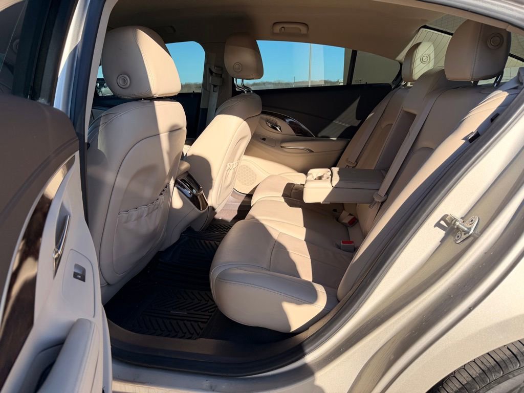 Used 2016 Buick LaCrosse Leather w/ Driver Confidence Package #1 FWD image 28