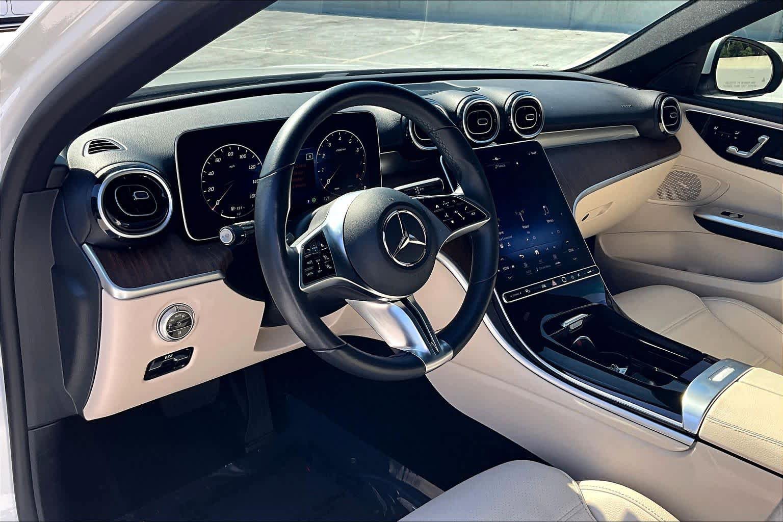 Used 2024 Mercedes-Benz C 300 Sedan image 17