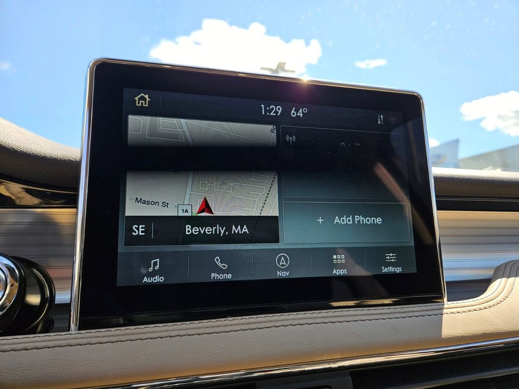 Used 2022 Lincoln Corsair AWD w/ Equipment Group 101A image 18