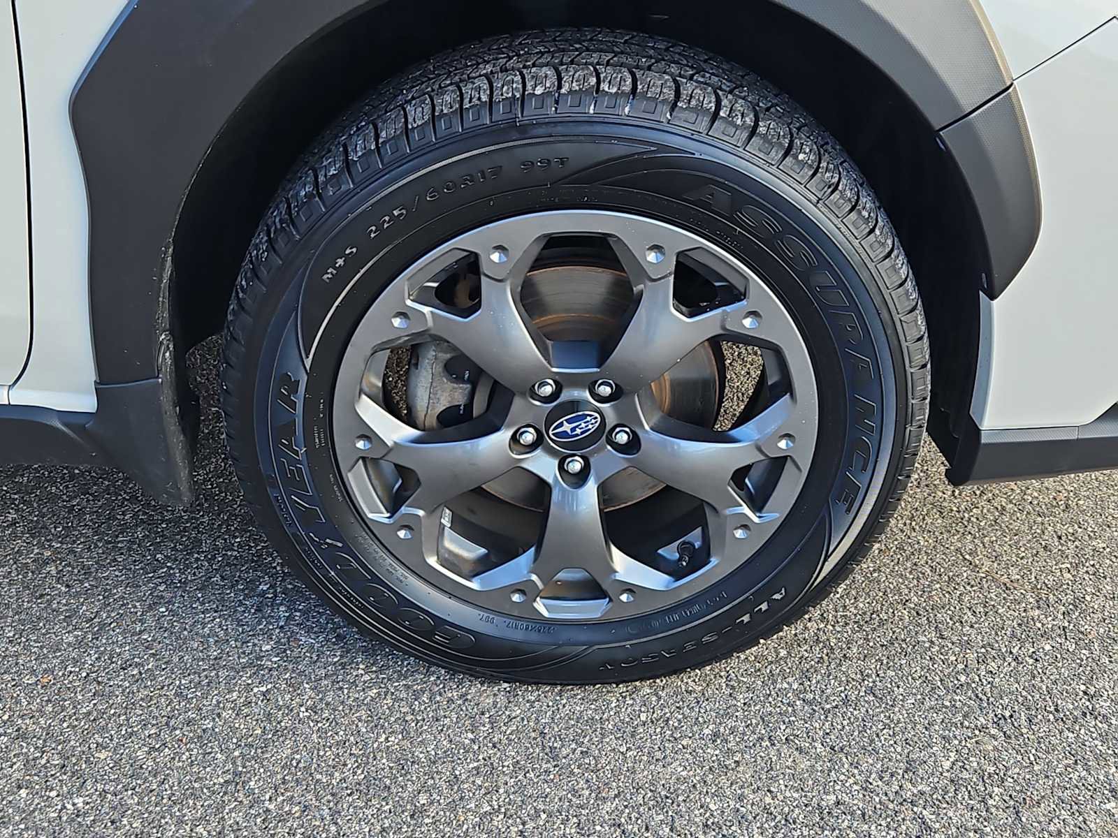 Used 2022 Subaru Crosstrek 2.5i Sport w/ Moonroof Package image 22