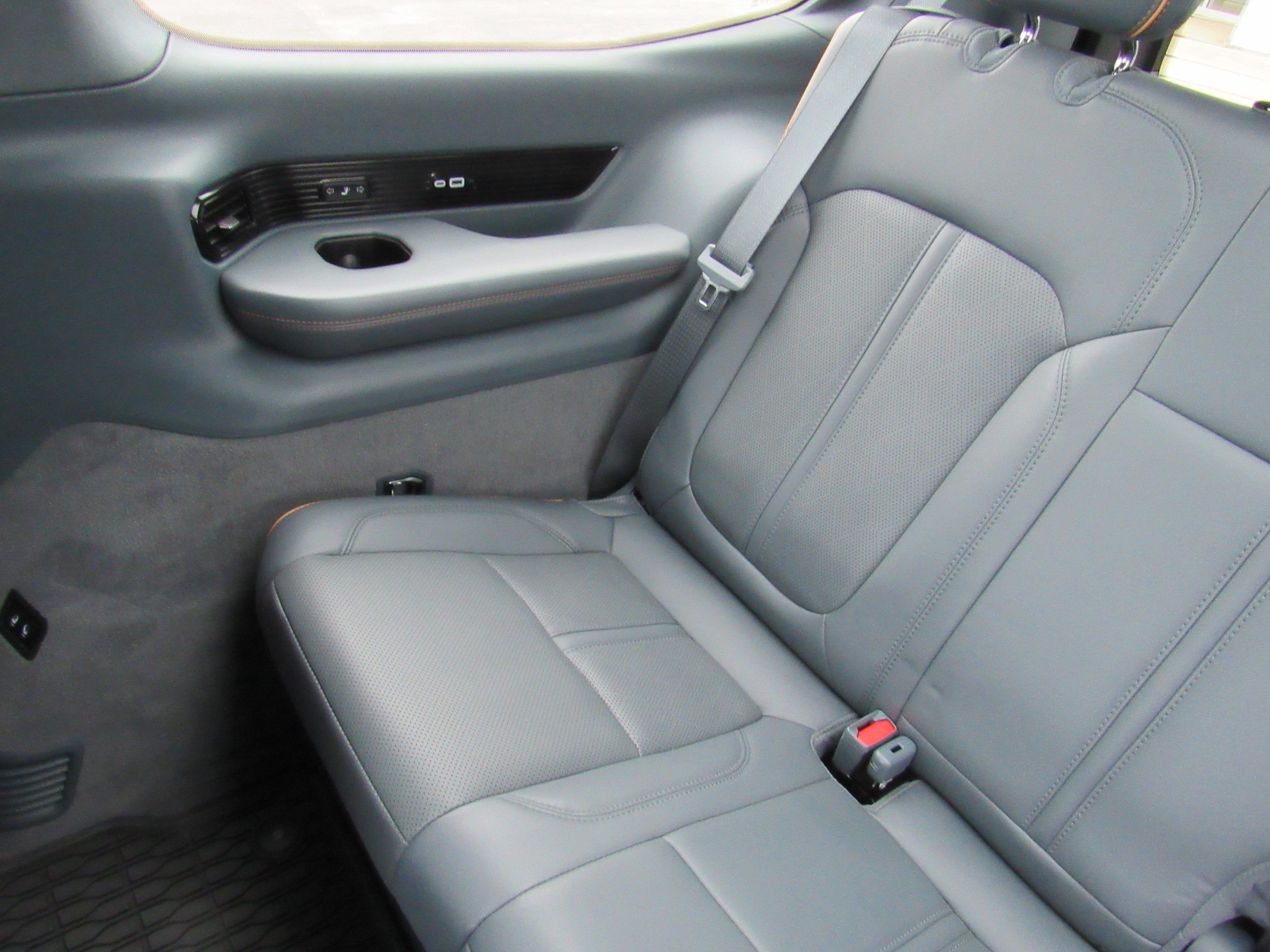 Used 2022 Jeep Grand Wagoneer Series II image 50