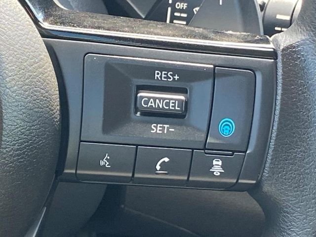 Used 2023 Nissan Rogue SV image 8