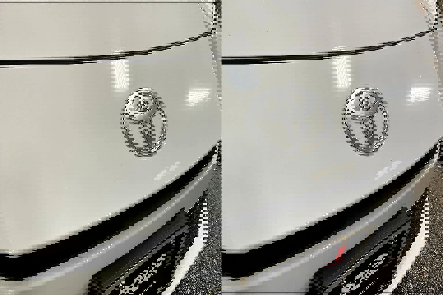 Certified 2025 Toyota Camry SE image 28