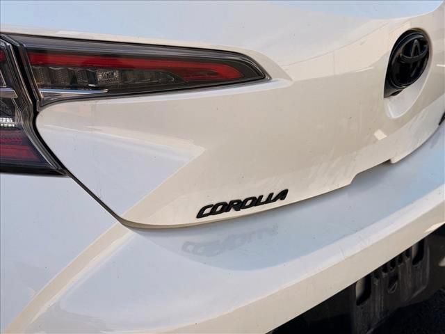 Used 2022 Toyota Corolla SE FWD image 17