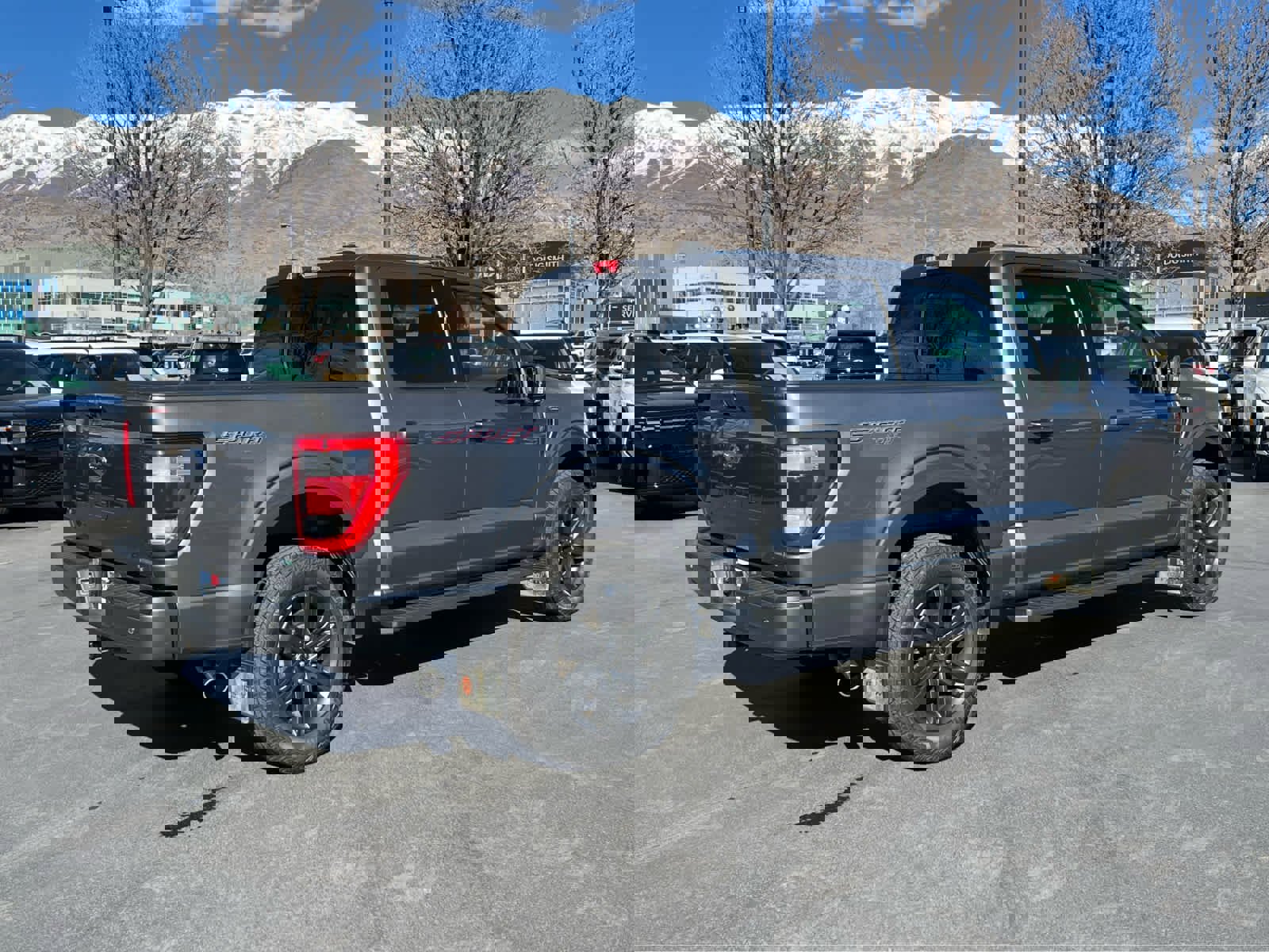 Used 2022 Ford F150 Lariat w/ Equipment Group 502A High image 7