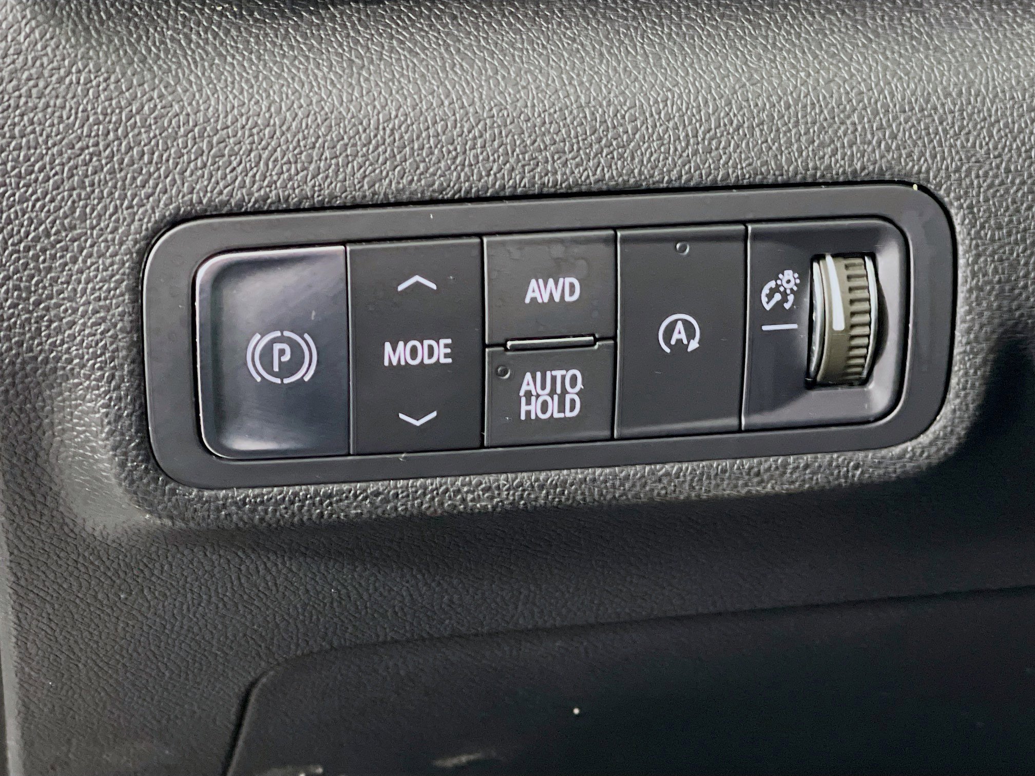 Used 2025 GMC Terrain Elevation image 17