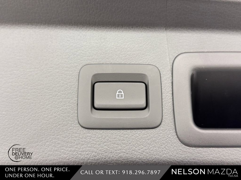 New 2026 MAZDA CX-30 AWD 2.5 S w/ Select Sport Pkg image 42