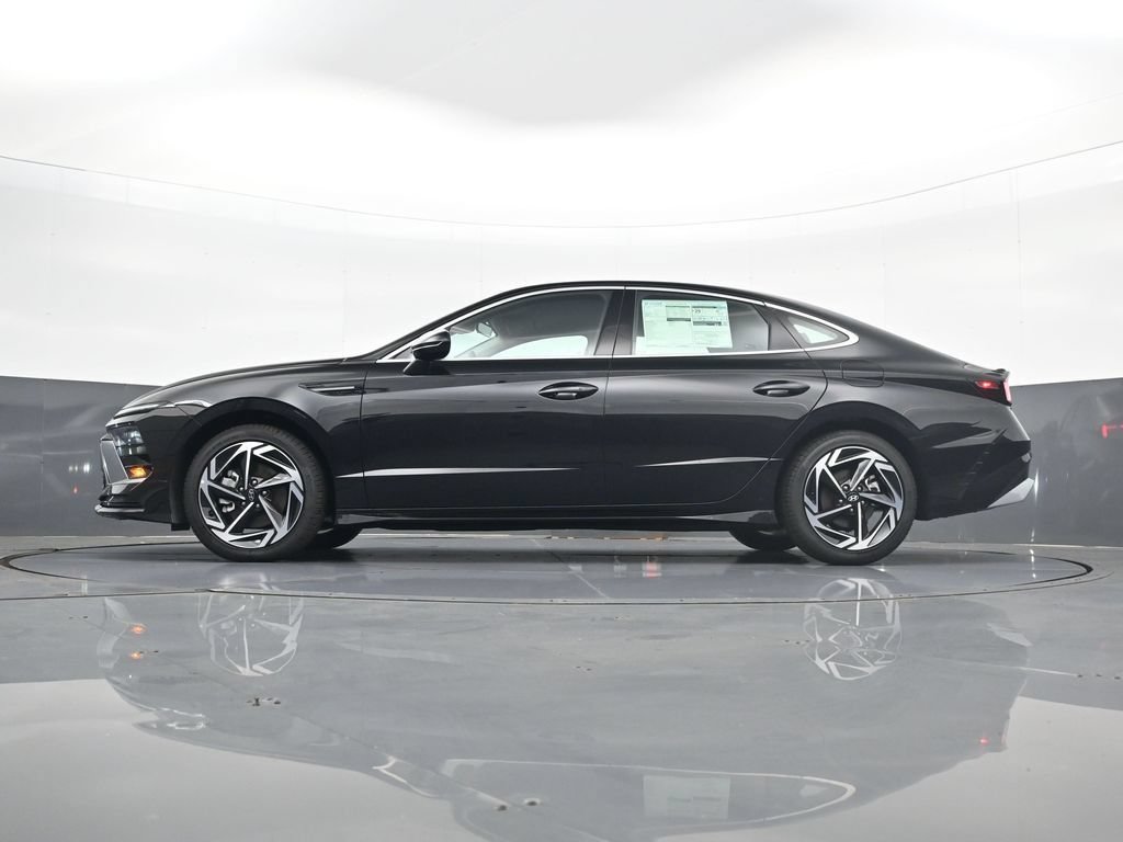 New 2026 Hyundai Sonata SEL FWD image 28