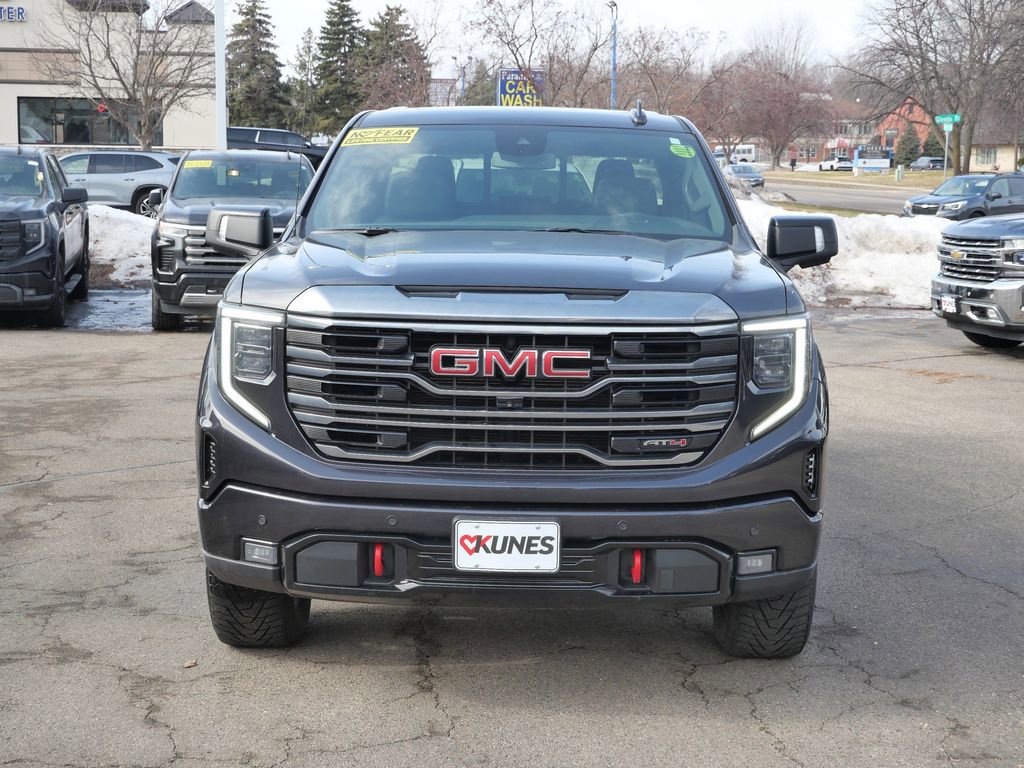 Used 2022 GMC Sierra 1500 AT4 w/ AT4 Premium Package image 2