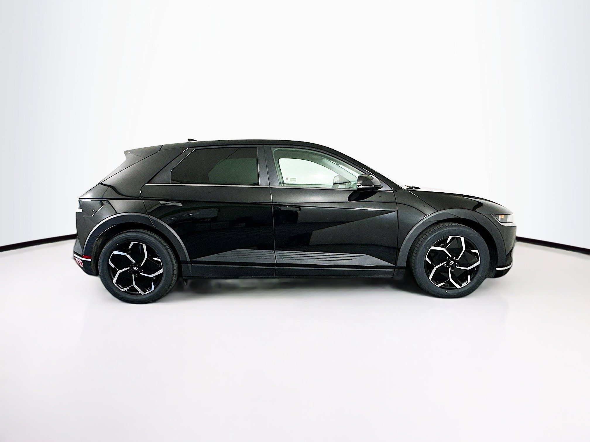 Used 2024 Hyundai Ioniq 5 SE RWD image 10