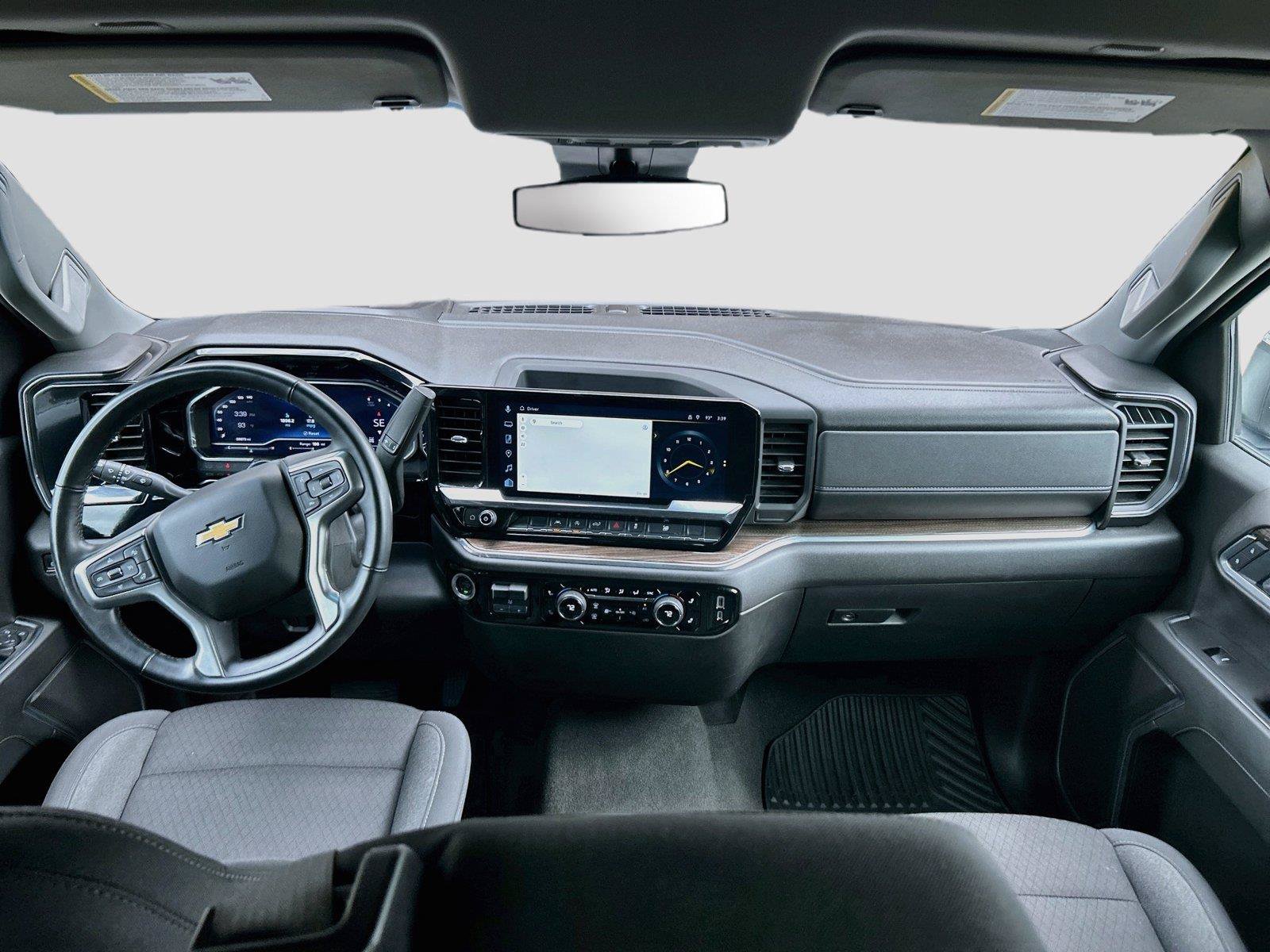 Used 2025 Chevrolet Silverado 1500 LT AWD/4WD image 16