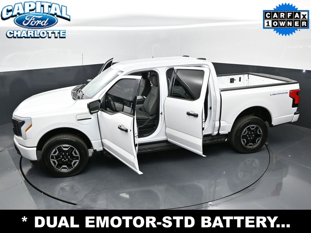 Used 2023 Ford F150 Lightning XLT AWD/4WD image 35