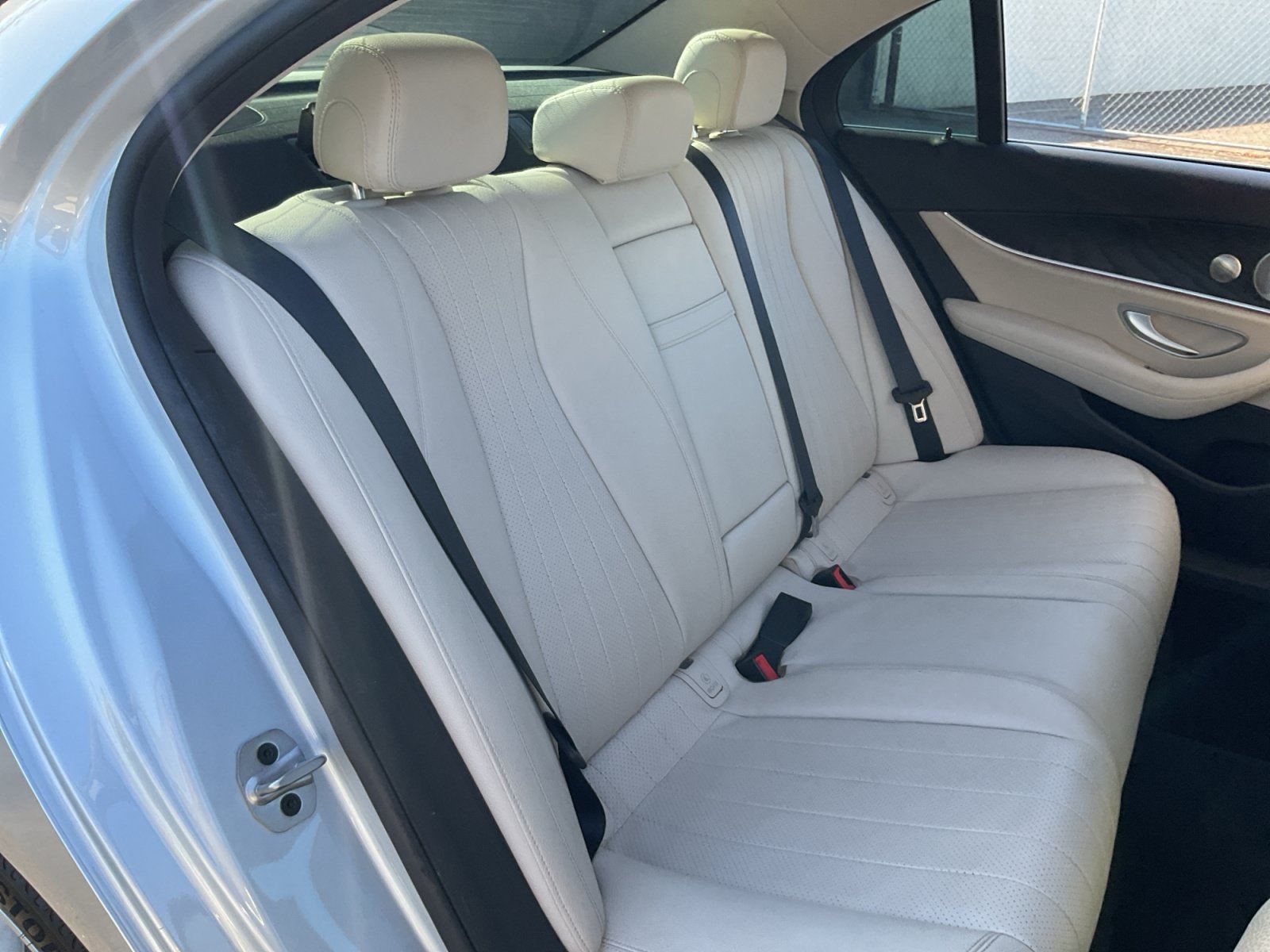 Used 2022 Mercedes-Benz E 350 Sedan image 20
