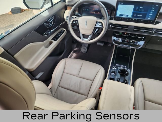 Used 2024 Lincoln Corsair Reserve w/ Equipment Group 201A image 13