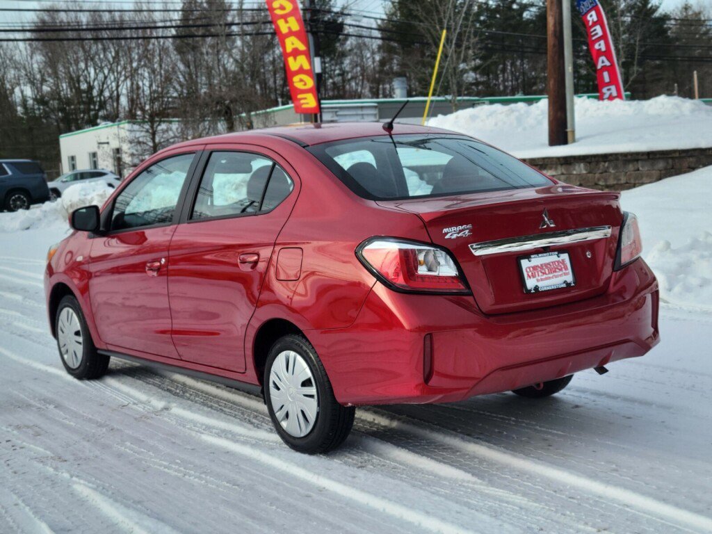 Used 2024 Mitsubishi Mirage G4 ES image 3
