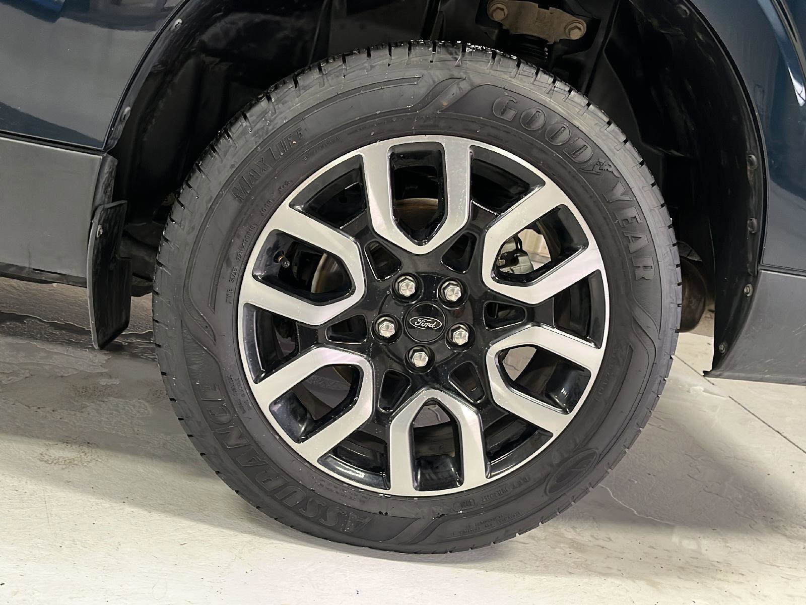 Used 2022 Ford Maverick Lariat w/ Lariat Luxury Package image 26