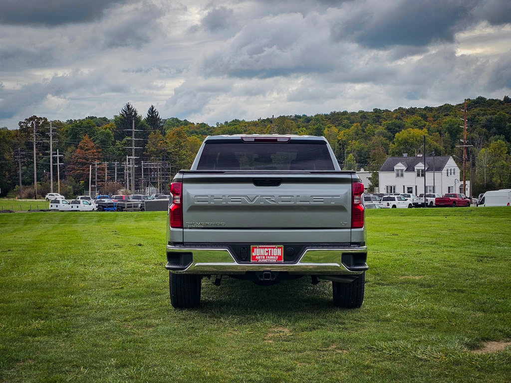 Used 2026 Chevrolet Silverado 1500 LT AWD/4WD image 5