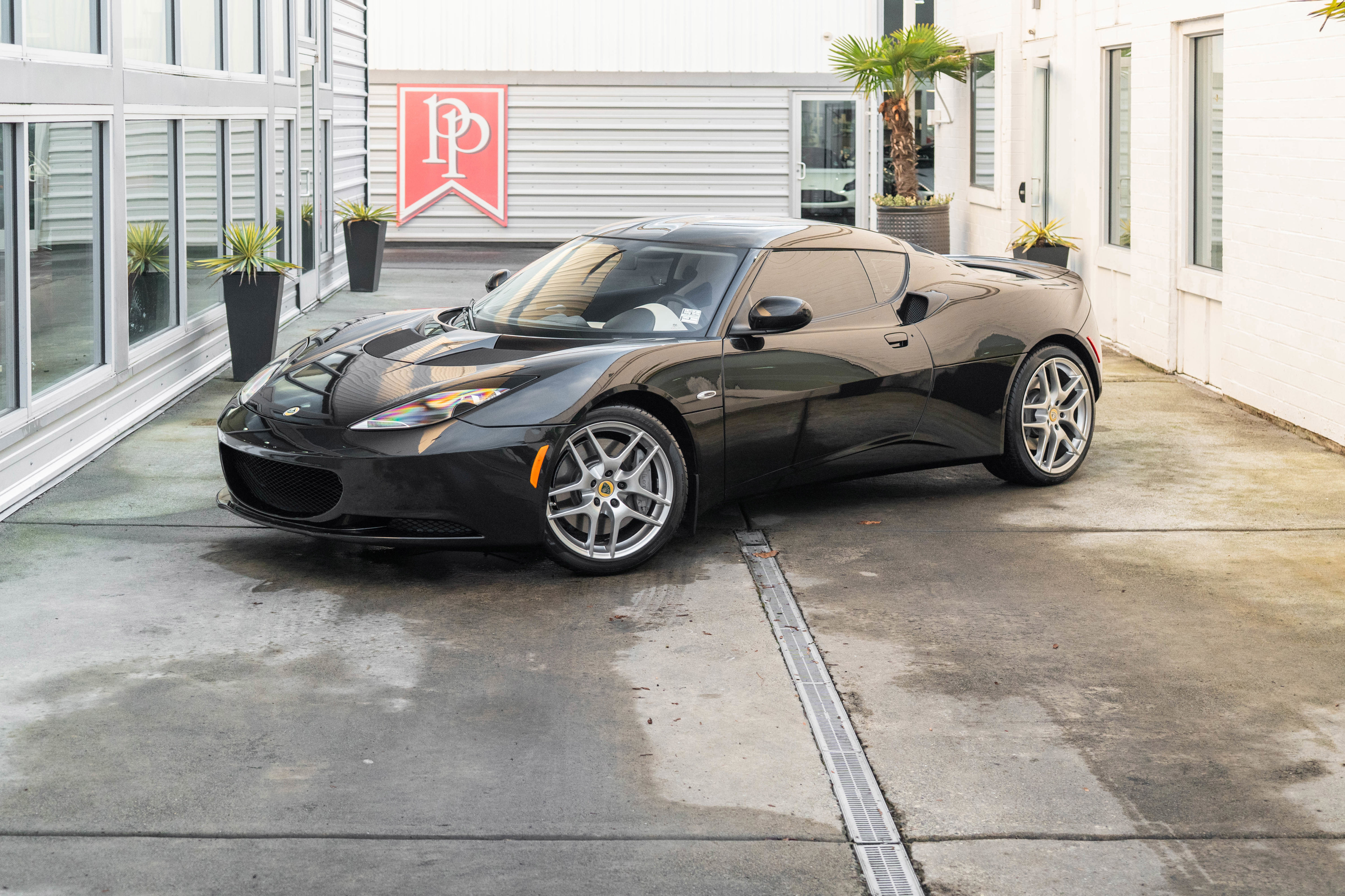 Used 2010 Lotus Evora 2+2 image 2