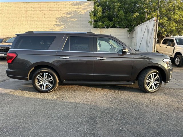 Used 2024 Ford Expedition Max Limited image 3