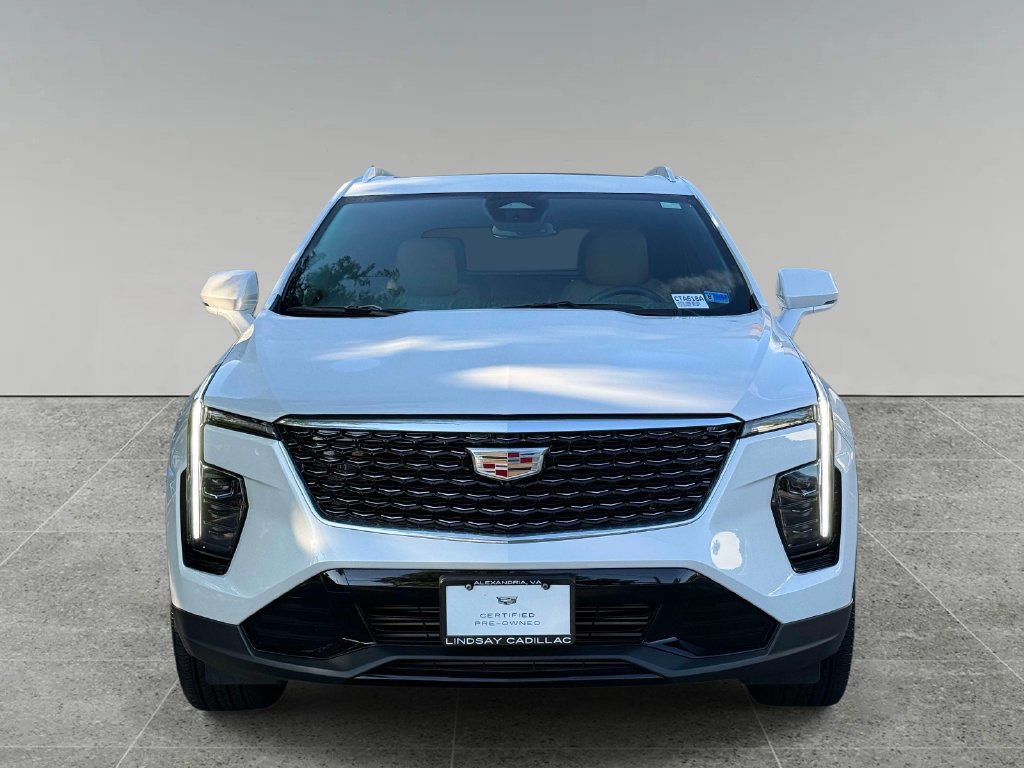 Certified 2025 Cadillac XT4 Premium Luxury FWD image 8