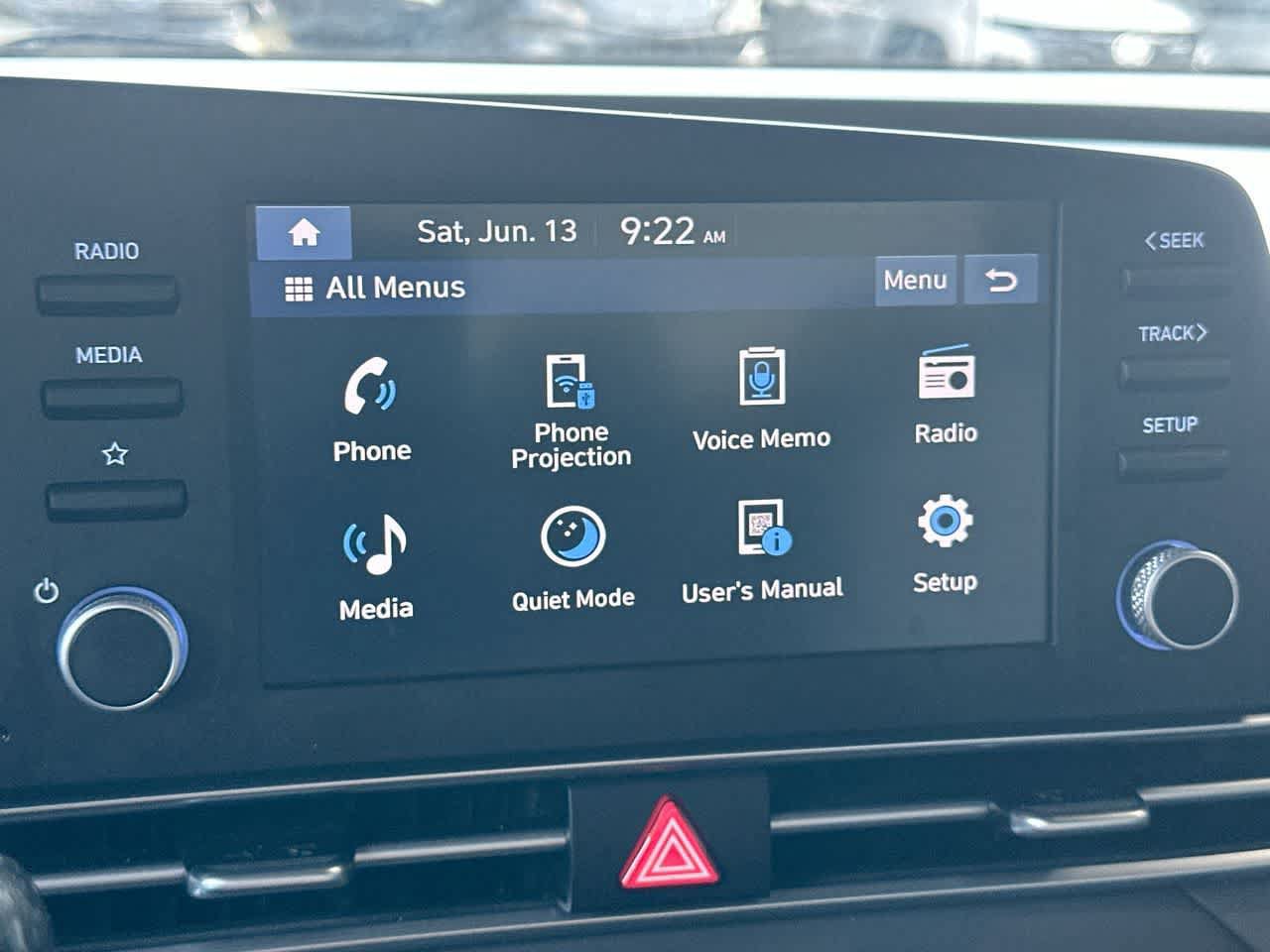 Used 2025 Hyundai Elantra SE FWD image 18