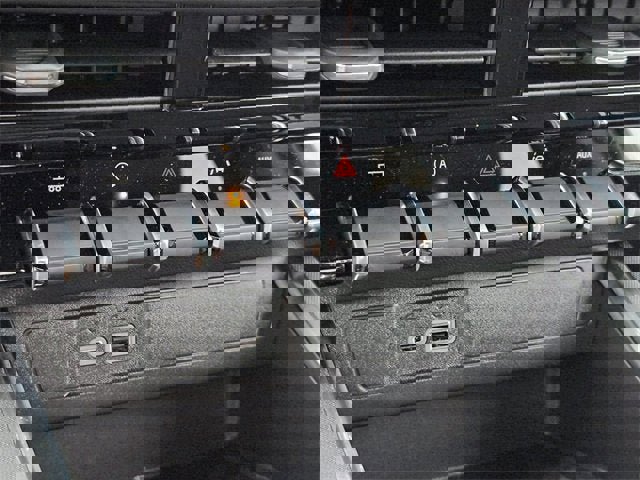 New 2026 GMC Canyon Elevation w/ Convenience Package image 18