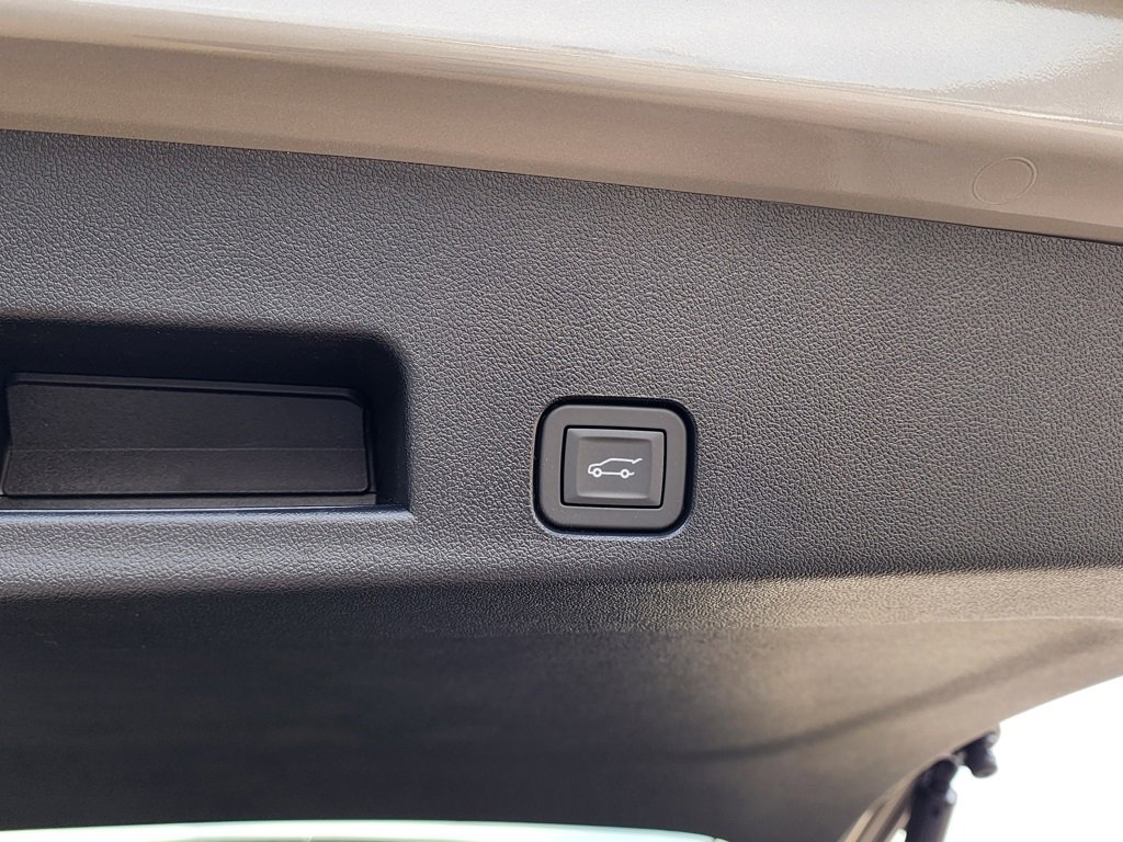 New 2026 GMC Acadia AT4 image 52