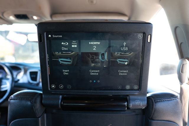 Used 2020 Chrysler Pacifica Touring-L Plus image 35