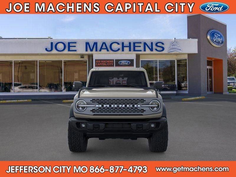 New 2025 Ford Bronco Badlands image 8