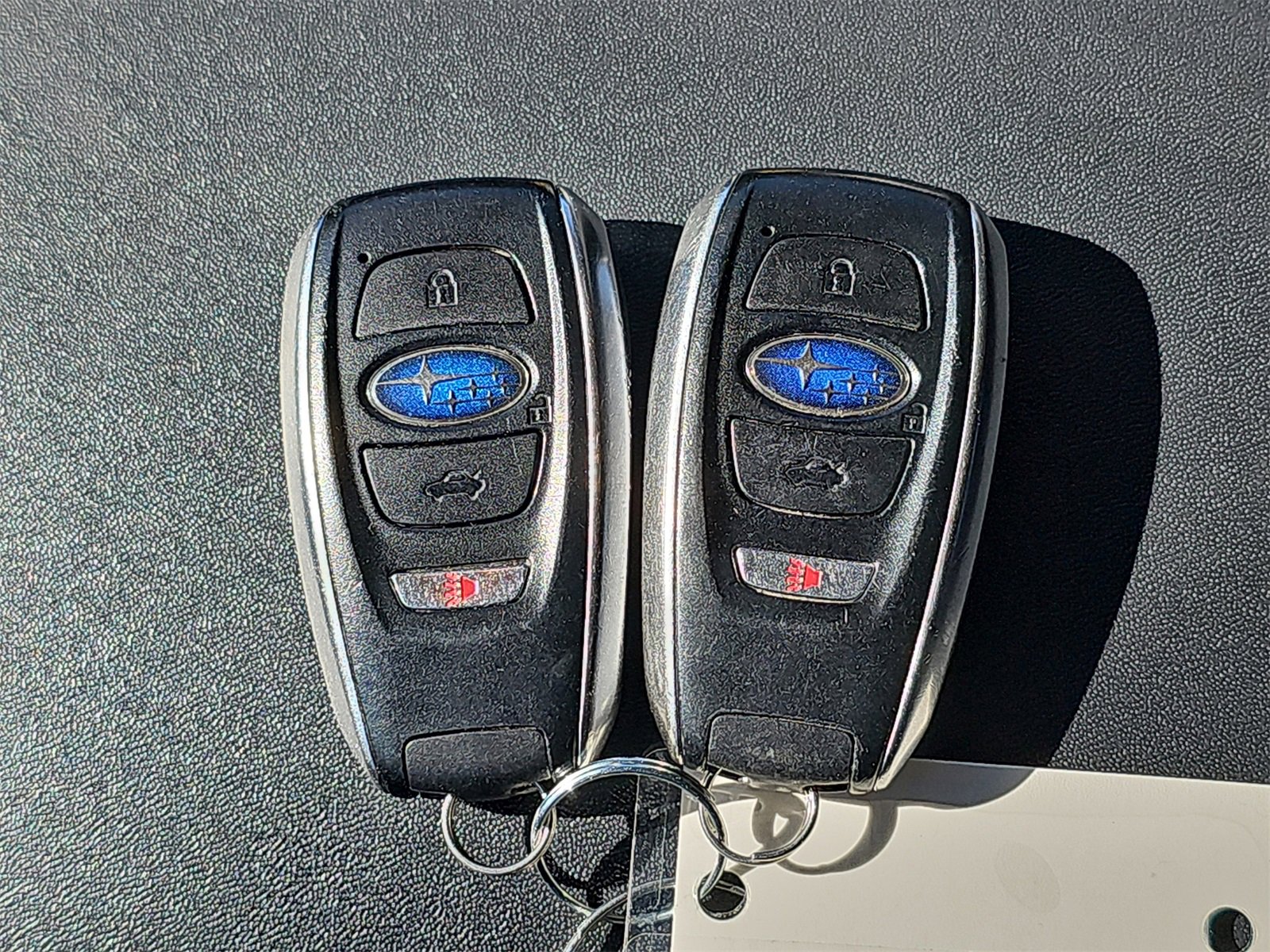 Used 2023 Subaru Ascent Premium w/ Convenience Package image 13