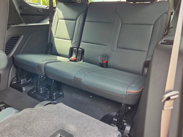 New 2026 GMC Yukon AT4 w/ Premium Trailering Package image 7