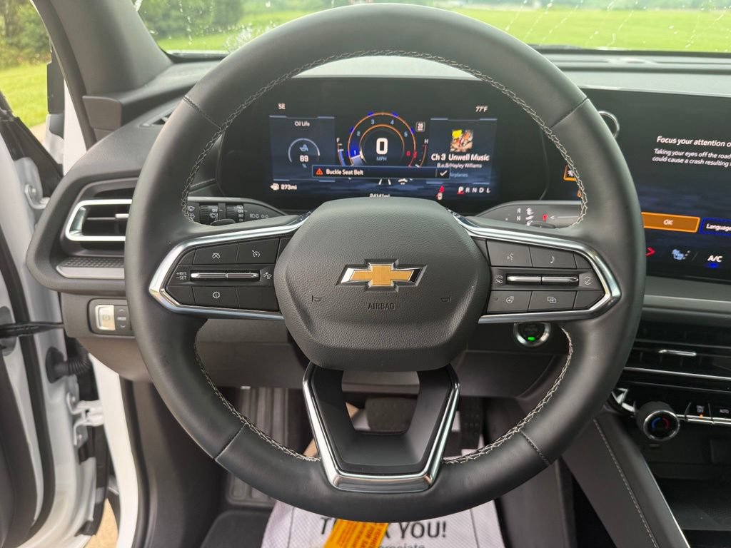 Used 2026 Chevrolet Traverse LT w/ Driver Confidence Package FWD image 31