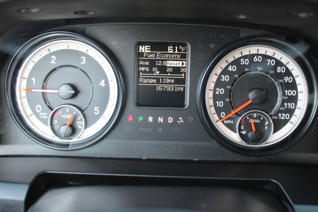 Used 2016 RAM 3500 Lone Star image 24