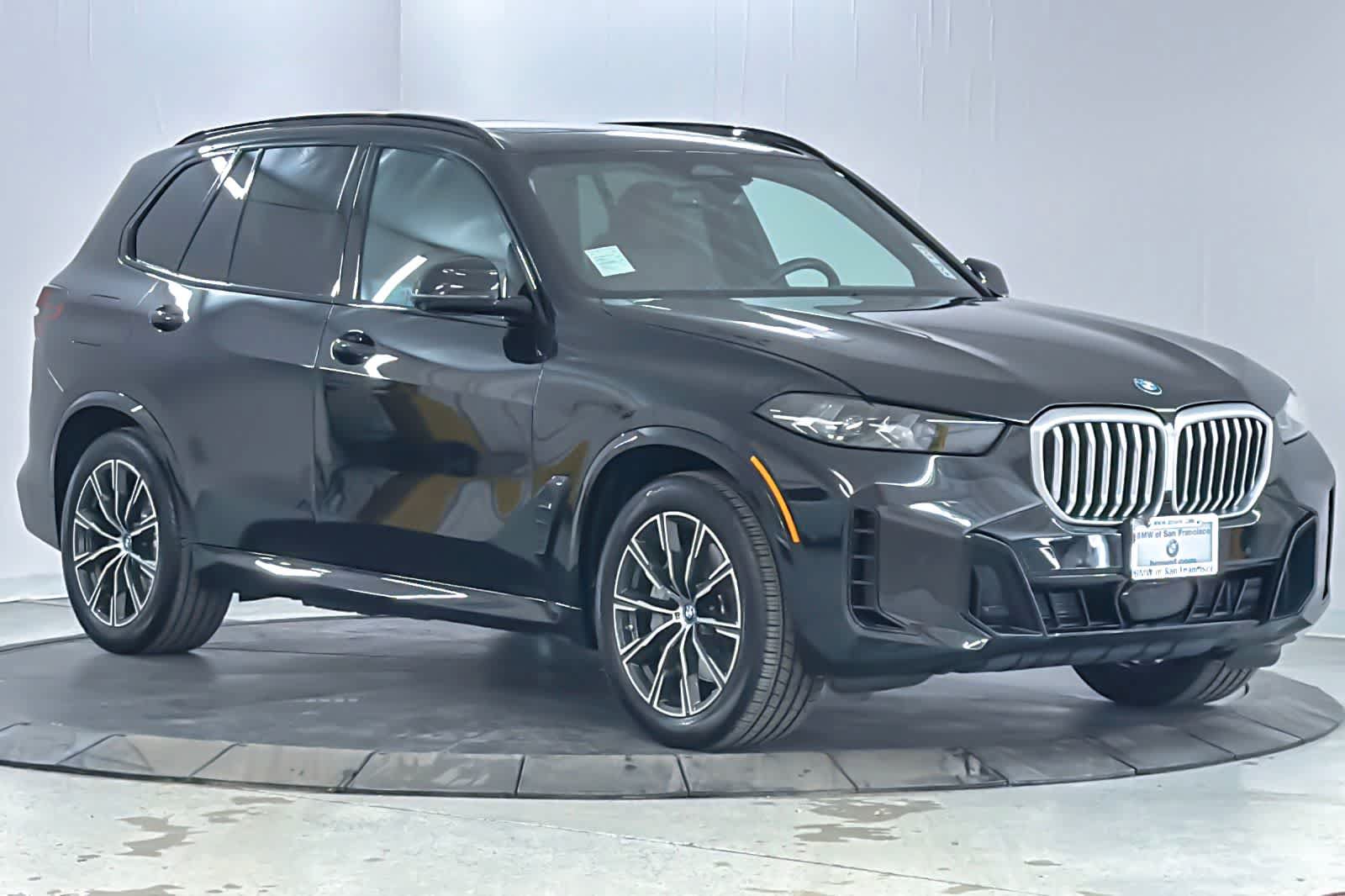 Used 2024 BMW X5 xDrive50e w/ M Sport Package AWD/4WD image 9