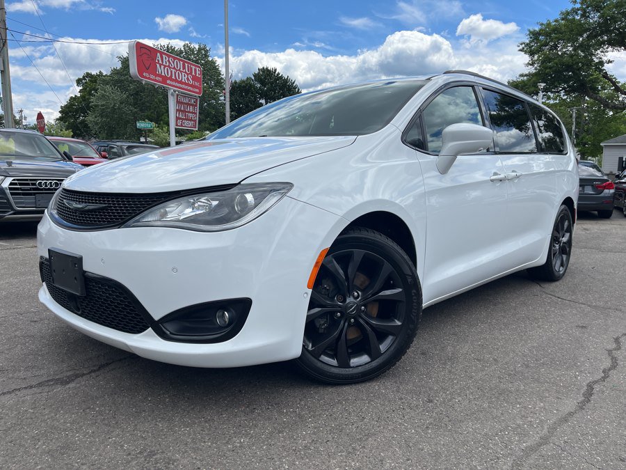 Used 2018 Chrysler Pacifica Touring-L Plus w/ Advanced Safetytec Group