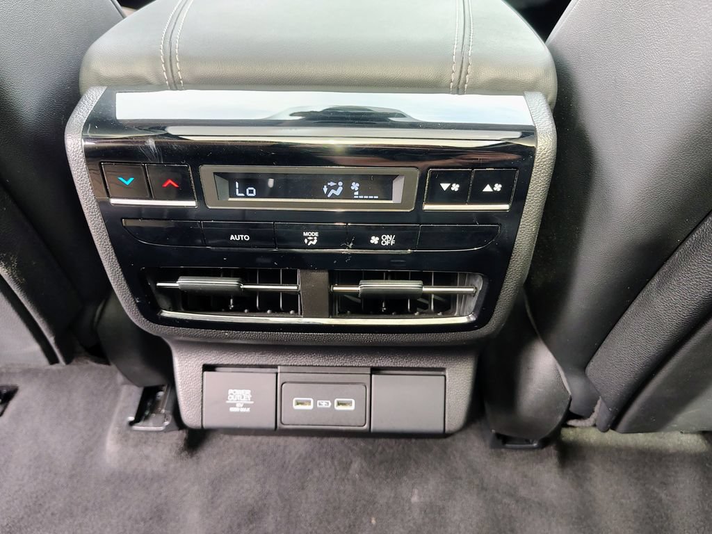 Used 2024 Acura MDX w/ Technology Package AWD/4WD image 37