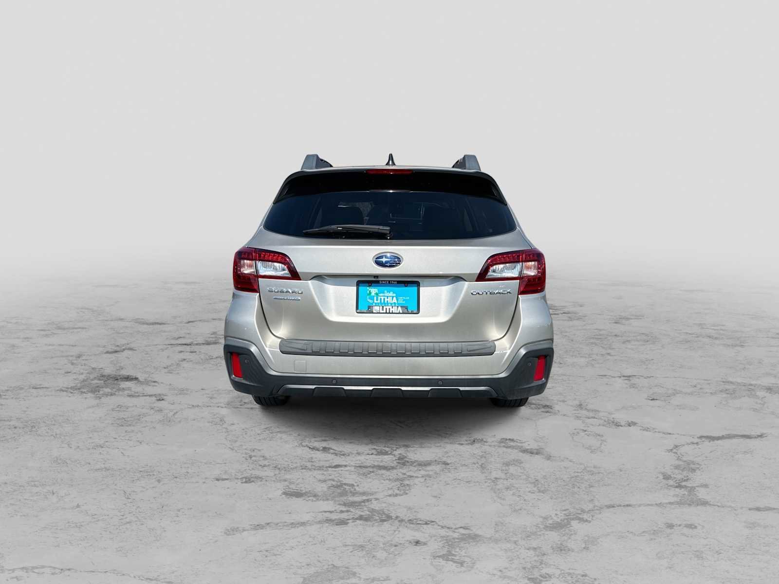 Used 2018 Subaru Outback 2.5i Limited AWD/4WD image 7