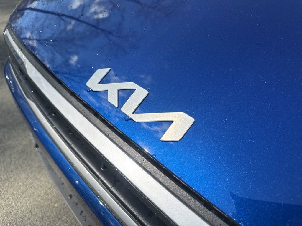 New 2026 Kia K4 LXS image 16