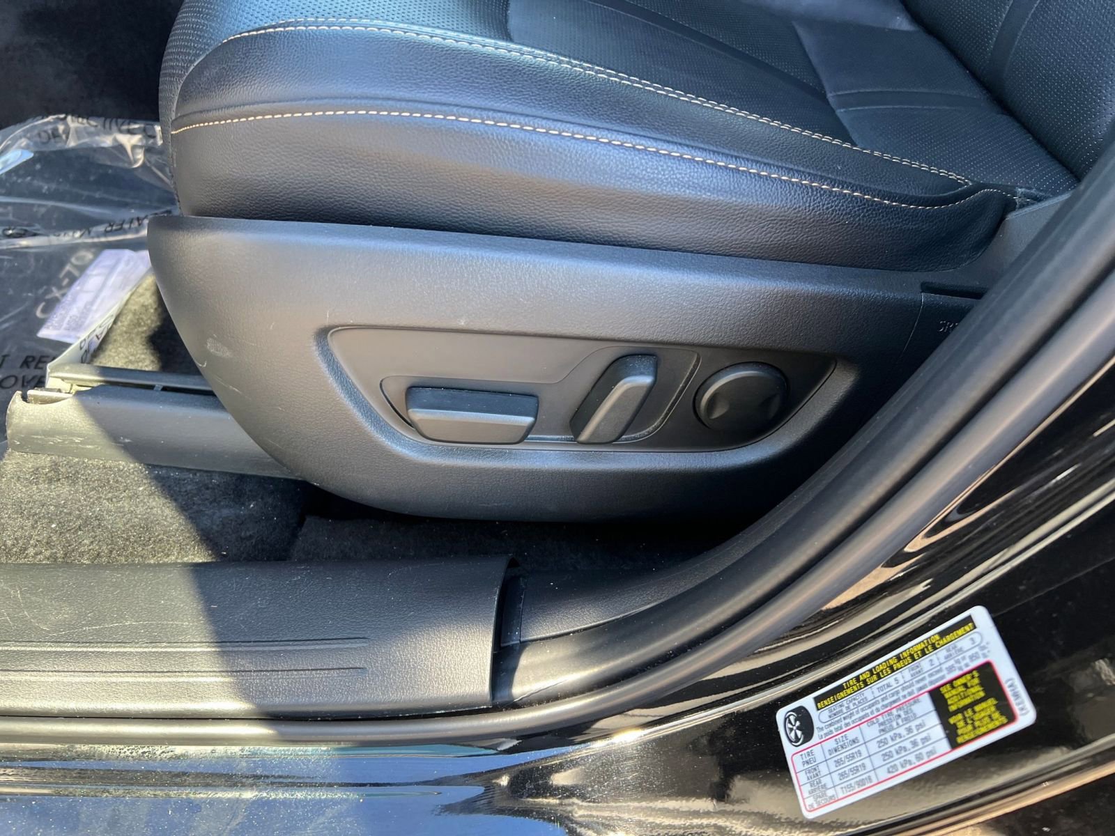 Used 2025 MAZDA CX-70 3.3 Turbo w/ Preferred Package image 23