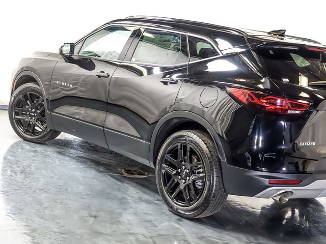 Certified 2024 Chevrolet Blazer LT w/ Convenience Package FWD image 11